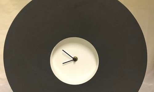Масивен часовник Horloge Los Angeles 593309 от гип