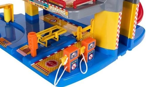  Детски гараж Super Garage паркинг пет етажа асанс