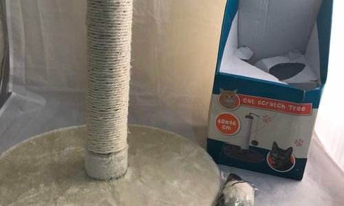 Драскало с Котешка играчка Cat Scratch Tree Единич