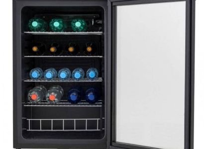 Охладител Husky KK110-BK-NL-HU 122 литра Вертикалн