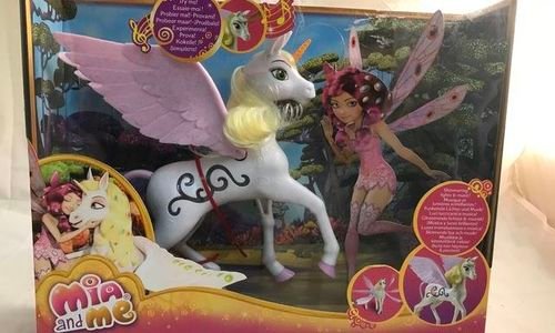 Еднорог Mia & Me Mattel BJR53 Onchao светещ музика