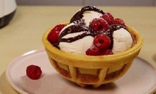 Уред за вафлени чашки Ambiano Waffle Basket Maker 