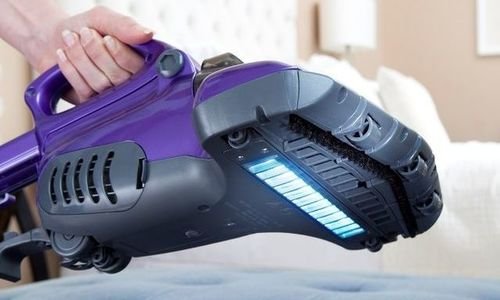 UV прахосмукачка ЕasyHome 76143 дезинфекцира килим