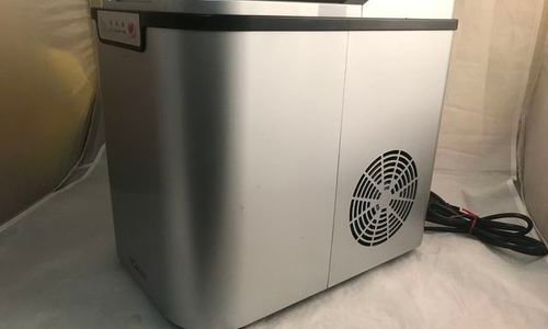 Ледогенератор Bomann EWB 1027 CB 150 W  15 кг лед 