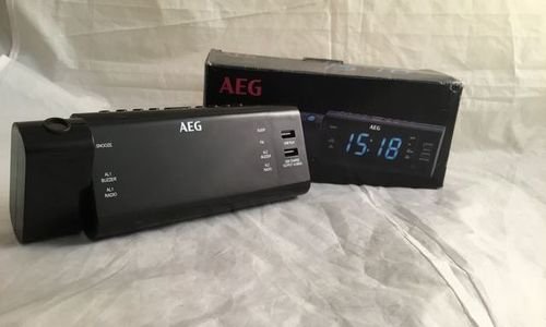 Радио часовник AEG MRC 4159 P Радиочасовник с прож