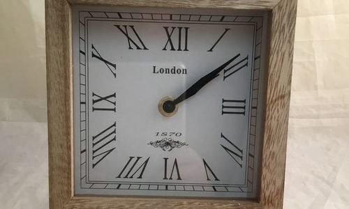 Настолен часовник Clock FA84010 дървен часовник с 
