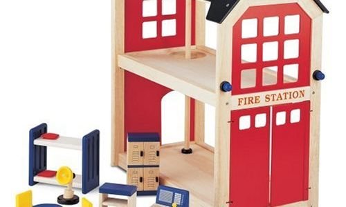 Детска дървена пожарна станция Pintoy Wooden Fire 