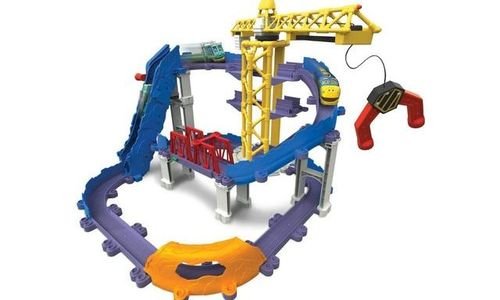 Писта Tomy Brewster's Big Build Set с влакове кран
