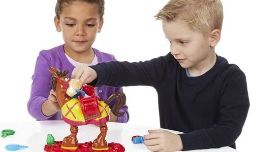 Игра с магаре каубой Hasbro Cowboyschreck 48380398