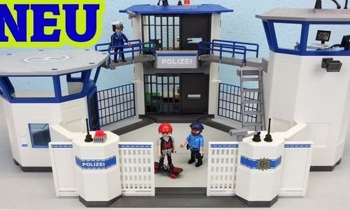 Полицейски участък Playmobil 6872 със затвор 