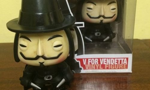 Стилизирана фигурка Pop V for Vendetta 2578 9 см ф