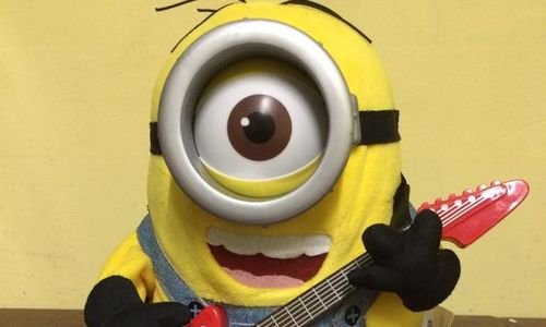 Пееща и танцуваща играчка Минион Стюарт Minions M3