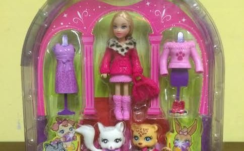 Kукла Поли с дрехи и домашни любимци Polly Pocket 