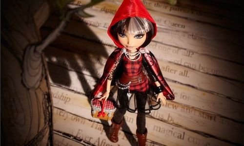 Кукла Cerise Hood бунтовници Ever After High Matte