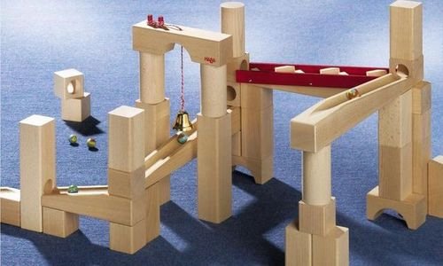 Дървен конструктор Haba 1136 аутобан пиcтa с топче