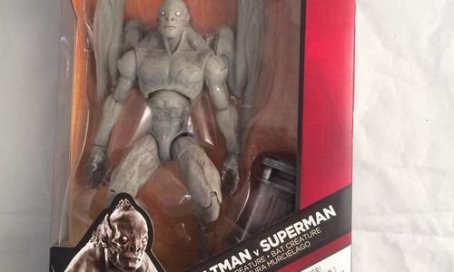 Фигурка на Bat Creature Mattel DNG59 Batman v Supe