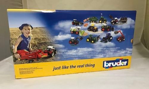 Трактор Bruder Claas Xerion 5000 03015 1:16 детска