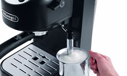 Кафемашина Delonghi EC 250.B 15 bar 1100 W еспресо