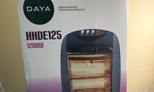 Халогенна печка Daya HHDE125 400/800/ 1200 W 3 сте
