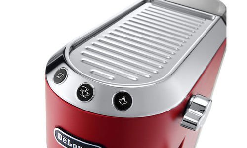Кафемашина DeLonghi Dedica EC680.R 15 bar еспресо 