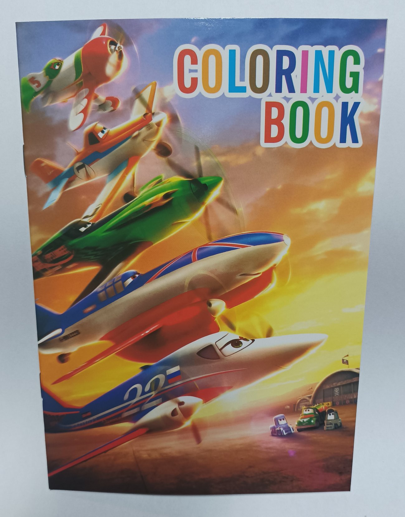 Книжка с любими герои, за оцветяване + стикери | Kristaltoys | Oferta.bg