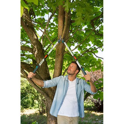 НОЖИЦА ЗА КЛОНИ ТЕЛЕСКОПИЧНА GARDENA 12009-20 | Практикер | Oferta.bg