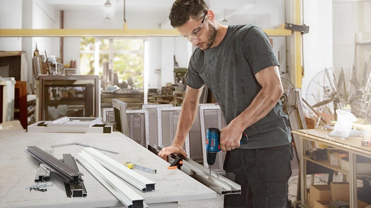 Акумулаторен винтоверт BOSCH GSR 120 Li | HomeMax | Oferta.bg