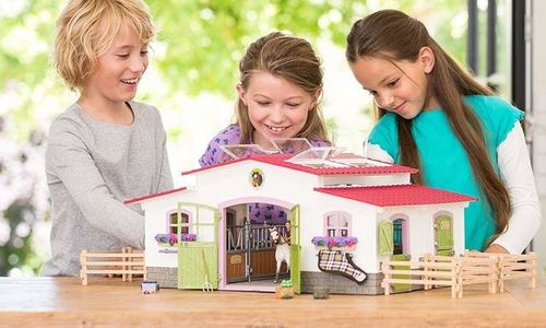 Център за езда с коне и аксесоари Schleich 42344 ф