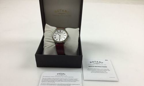 Дамски часовник Rotary LS00358/06/B аналогов кожен