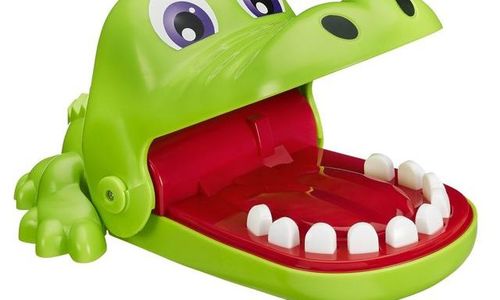 Детска настолна игра Зъболекар на крокодил Hasbro | PromoMarket | Oferta.bg